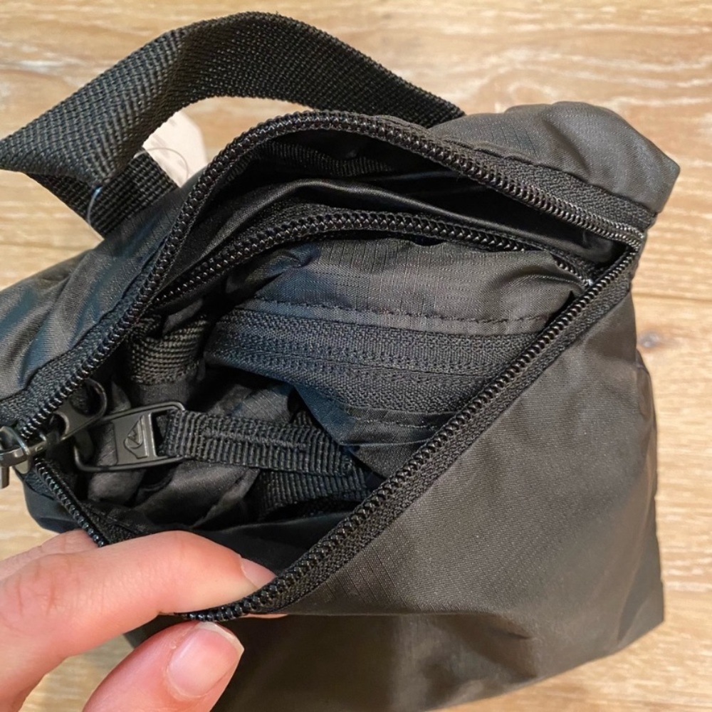 Quiksilver Men's Primitive Packable Backpack 20L Black NEW. - Picture 5 of 5